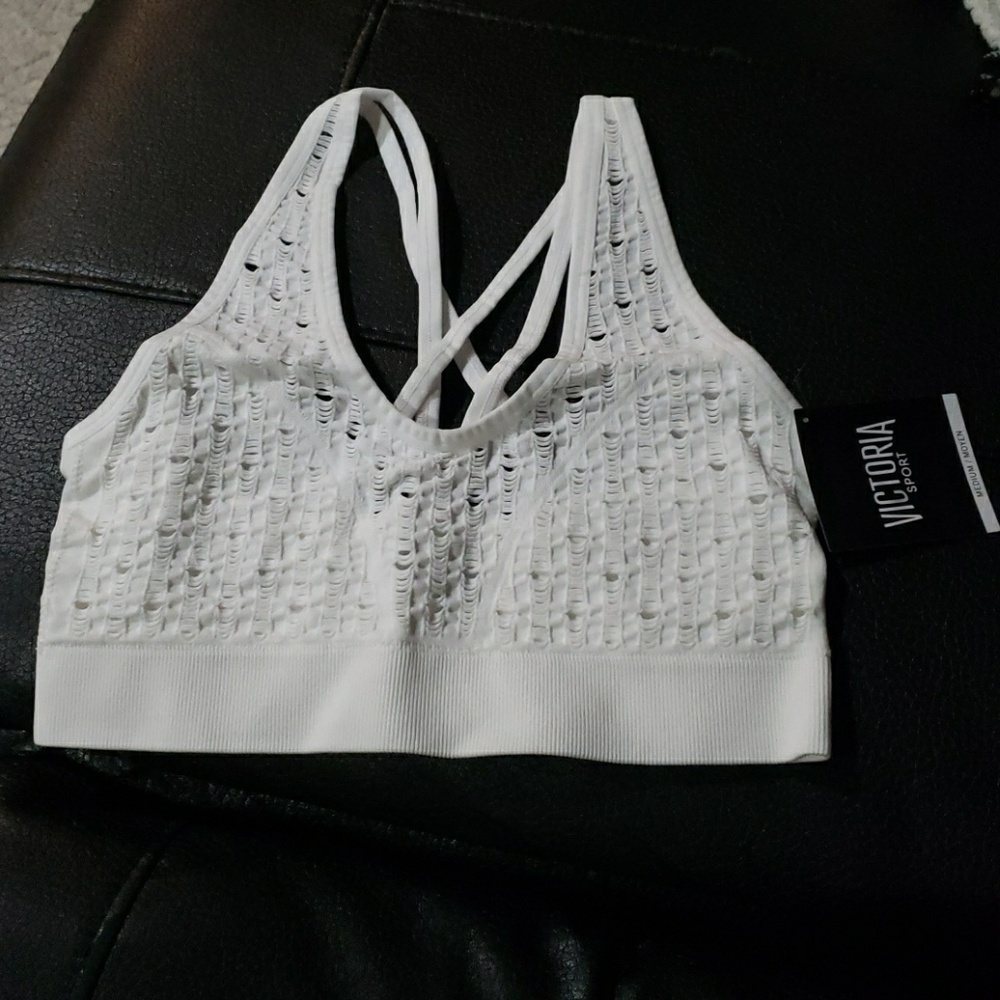 Victoria Sport Metri Plunge Seamles